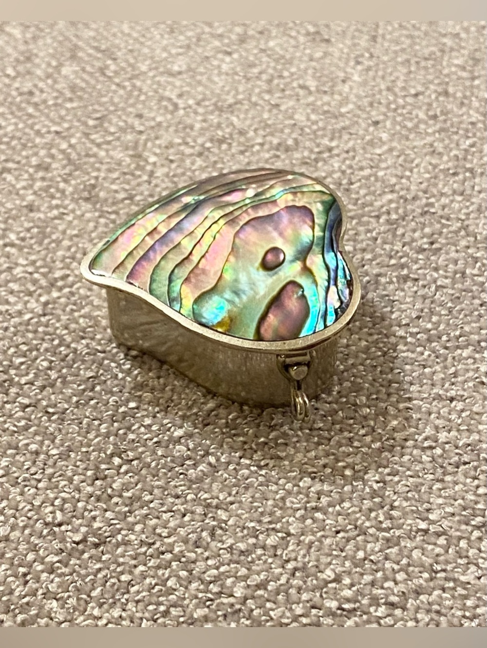 VTG 1970s Alpaca Silver & Abalone Heart Trinket Pill Box Mexico